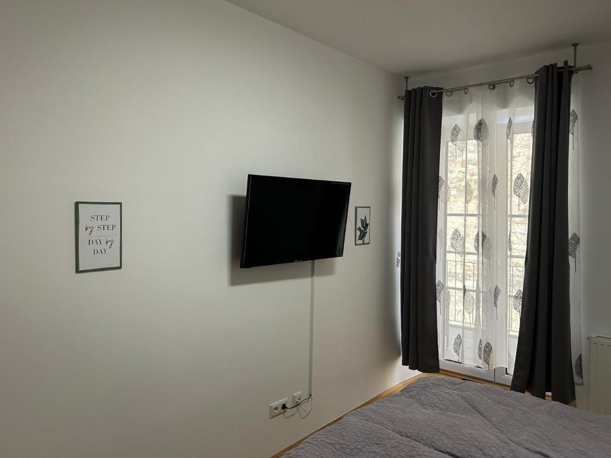 Paky Appartements 00322 Bruck an der Leitha Eksteriør billede